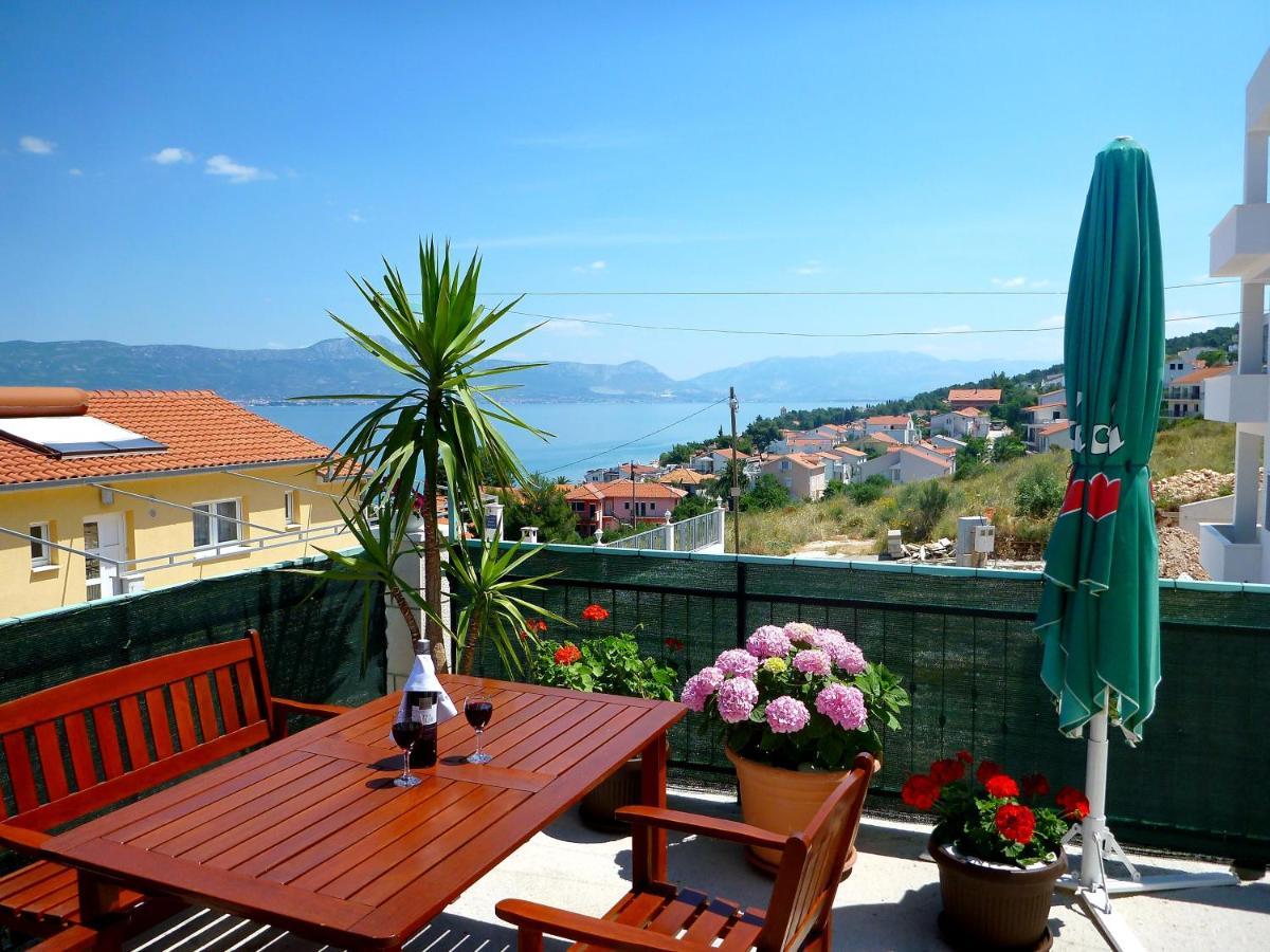 Apartmani Jole Traù Esterno foto
