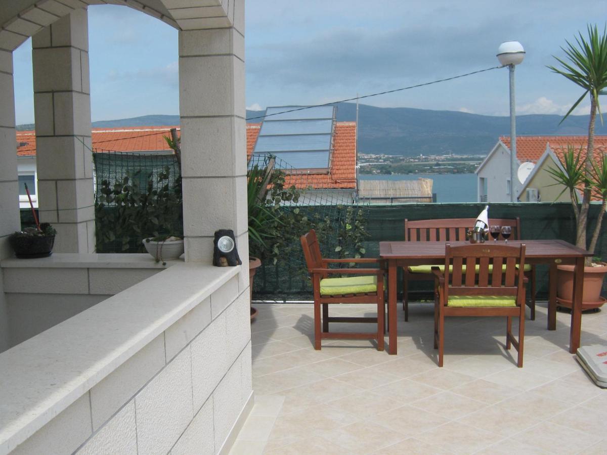 Apartmani Jole Traù Esterno foto