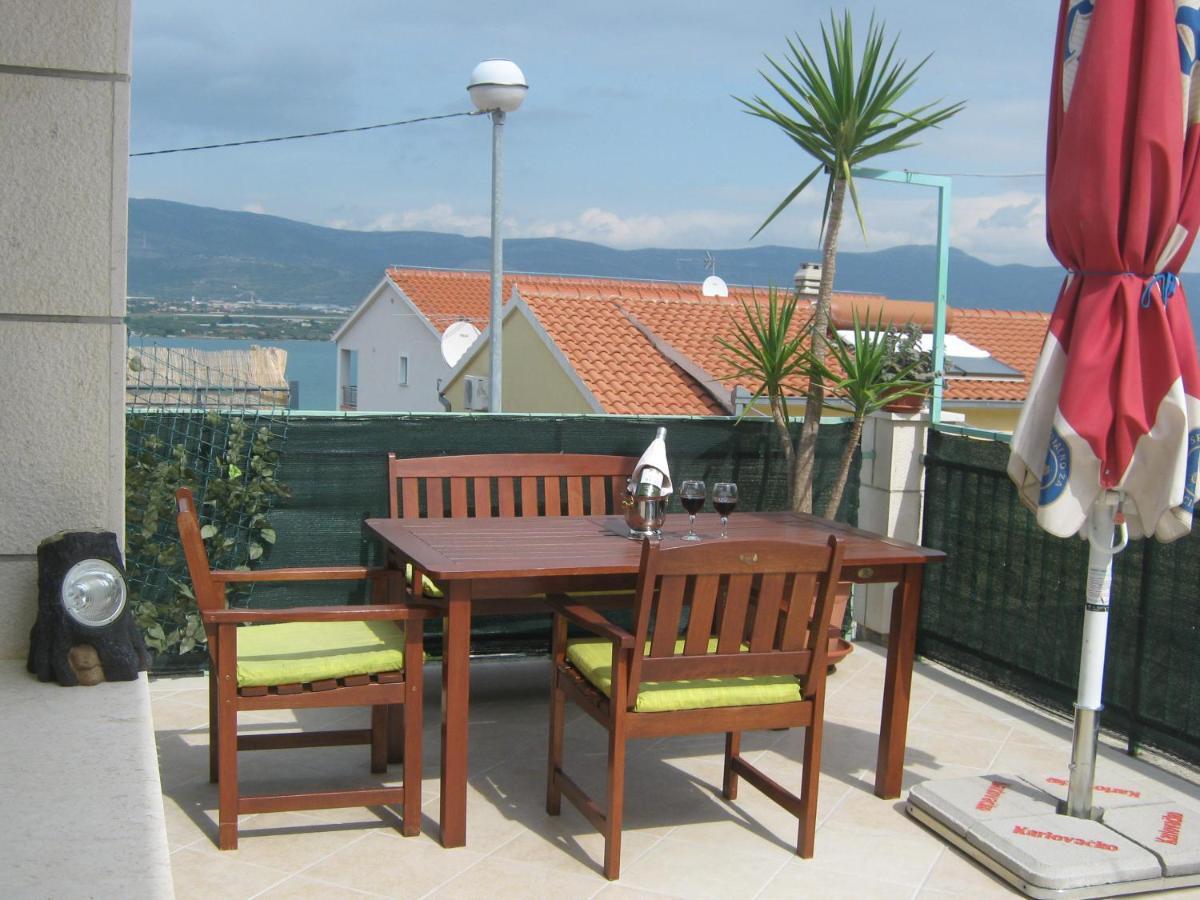 Apartmani Jole Traù Esterno foto