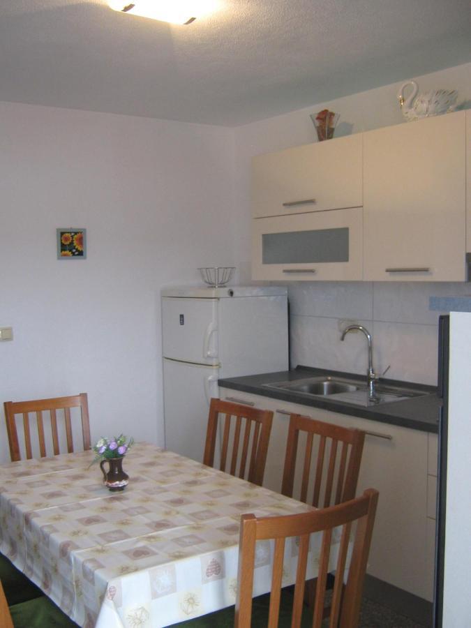 Apartmani Jole Traù Esterno foto